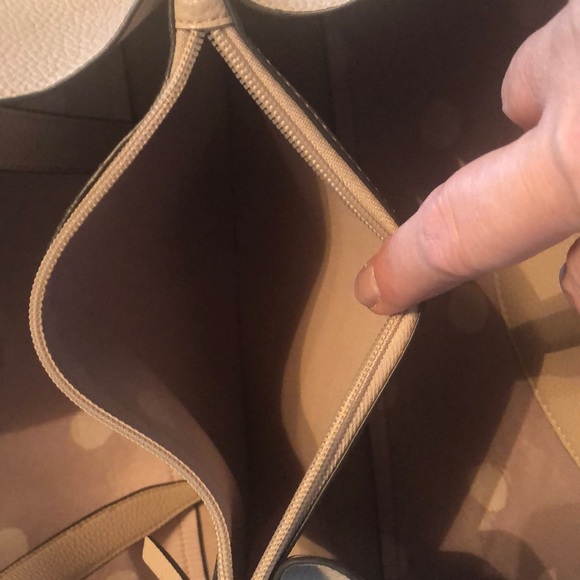 Nannette Lenore Handbag - Picture 4 of 4